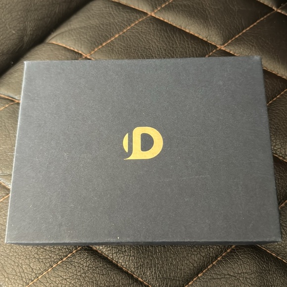 Open Ear Earbuds, True Wireless Open Ear Headphones with Earhooks New open box - Picture 6 of 6